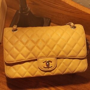 CHANEL Quilted Caviar Leather Shoulder Bag in Beige